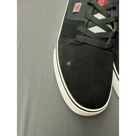 Mens Size 12 DC Tonik Black/Grey Red Leather & Cloth Top Skateboarding S… - Picture 4 of 17